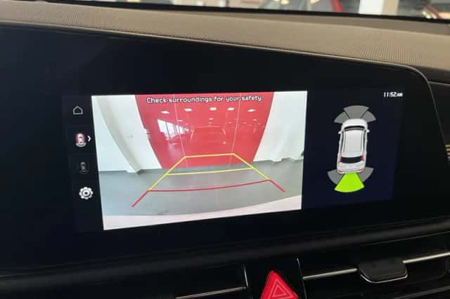Kia Niro EV (2024) thumbnail 18