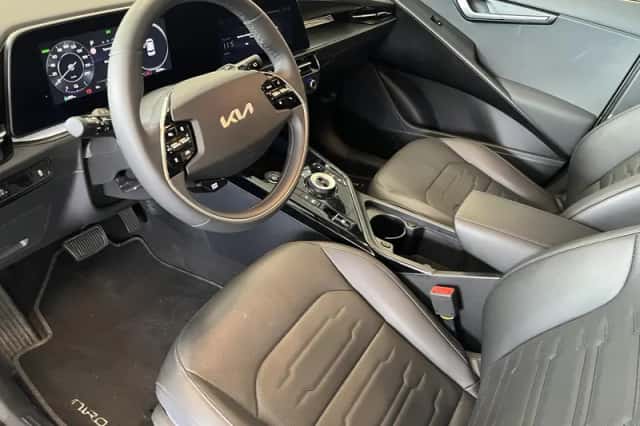Kia Niro EV (2024) thumbnail 3