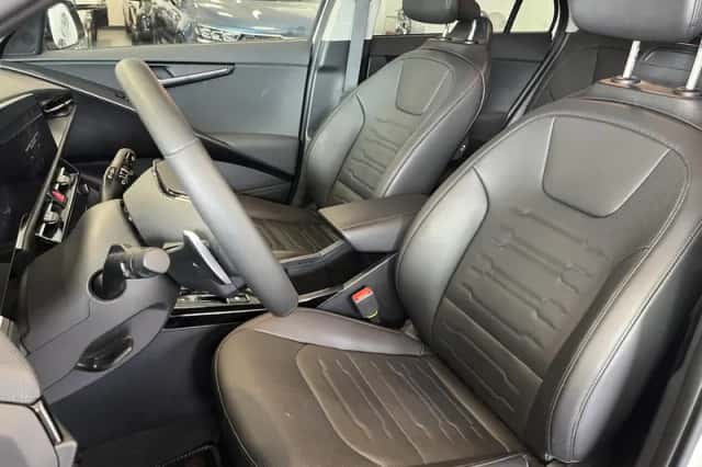 Kia Niro EV (2024) thumbnail 4