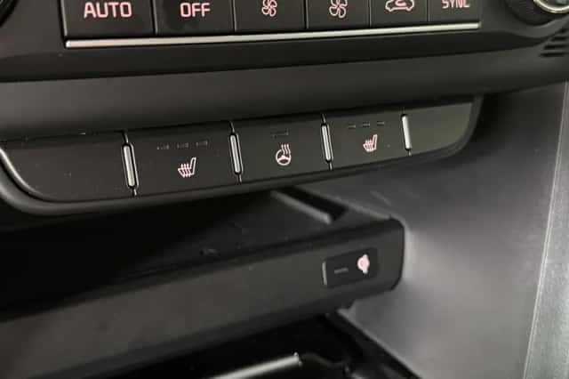 Kia Ceed Sportswagon (2024) thumbnail 15
