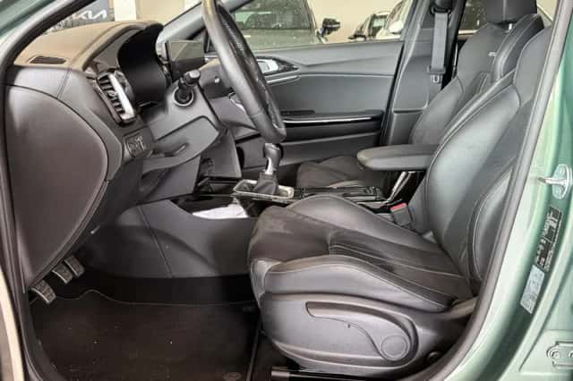 Kia Ceed Sportswagon (2024) thumbnail 3