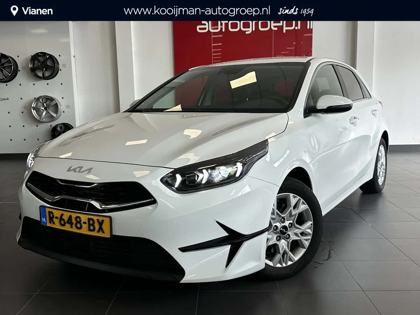 Kia Ceed (2022) — foto 1