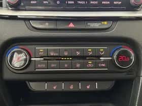 Kia Ceed (2022) thumbnail 16
