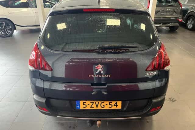 Peugeot 3008 (2015) thumbnail 20