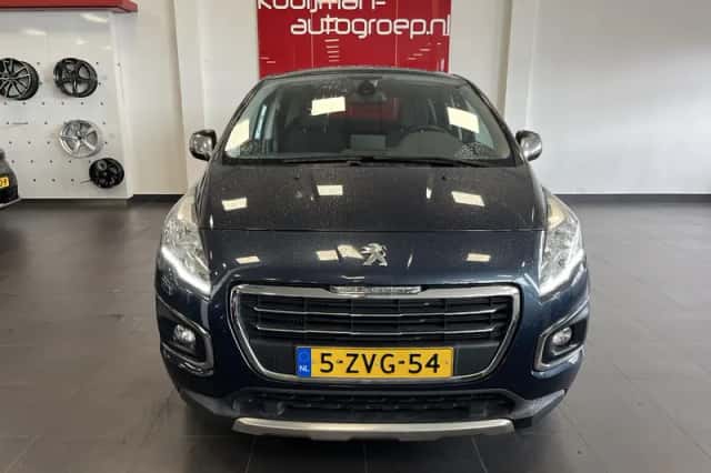 Peugeot 3008 (2015) thumbnail 23