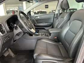 Kia Sportage (2021) thumbnail 2