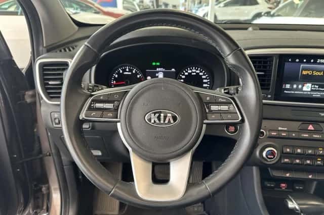 Kia Sportage (2021) thumbnail 10