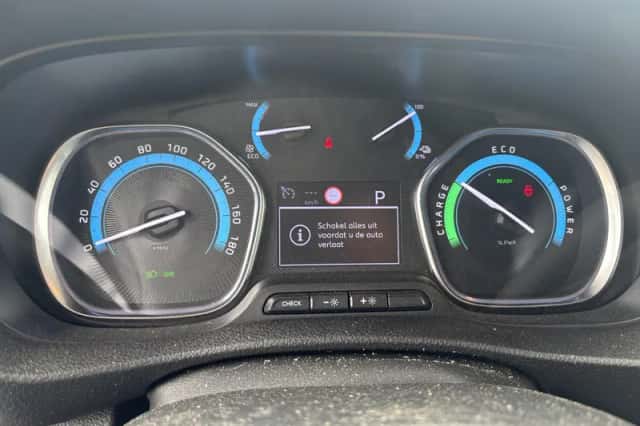Toyota Proace (2023) thumbnail 5