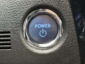 Toyota Auris (2015) thumbnail 13
