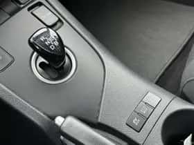 Toyota Auris (2015) thumbnail 21