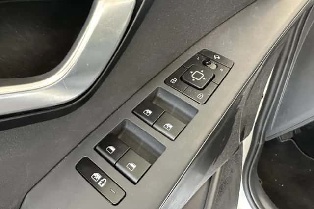 Kia Niro EV (2024) thumbnail 4