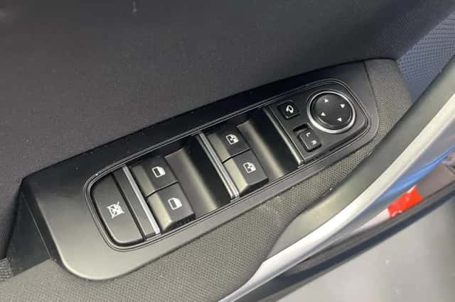 Kia Ceed Sportswagon (2024) thumbnail 2
