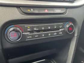 Kia Ceed Sportswagon (2024) thumbnail 17