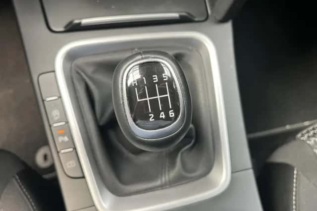 Kia Ceed Sportswagon (2024) thumbnail 18