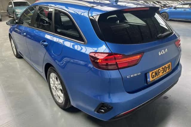 Kia Ceed Sportswagon (2024) thumbnail 23