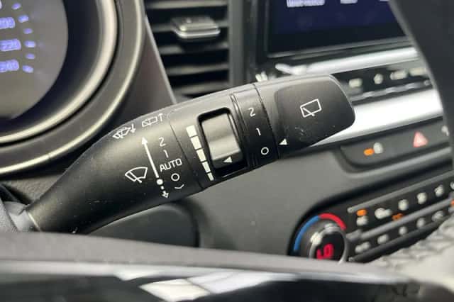 Kia Ceed Sportswagon (2024) thumbnail 9