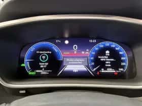 Toyota Corolla (2024) thumbnail 3