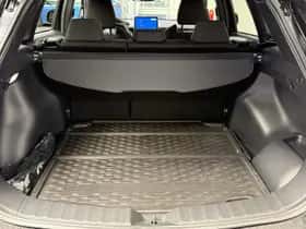Toyota Corolla (2024) thumbnail 23