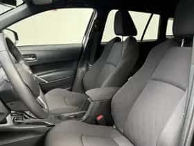Toyota Corolla (2024) thumbnail 5