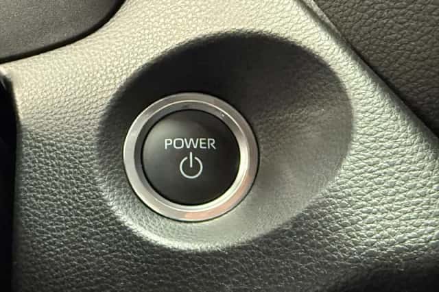 Toyota Corolla (2024) thumbnail 10