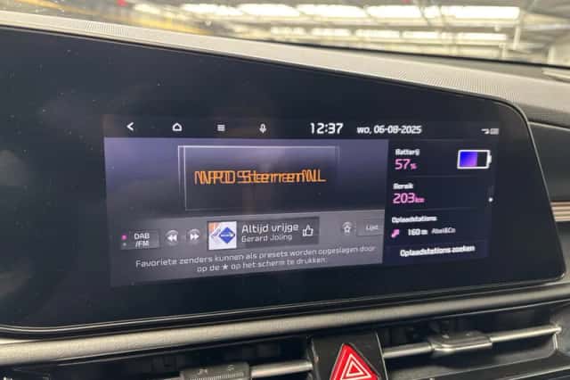 Kia Niro EV (2024) thumbnail 16