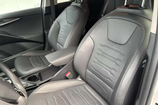 Kia Niro EV (2024) thumbnail 3