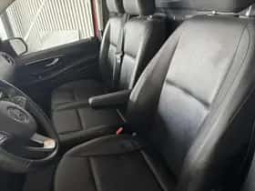 Mercedes-Benz Vito (2023) thumbnail 10