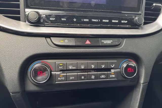 Kia XCeed (2021) thumbnail 14