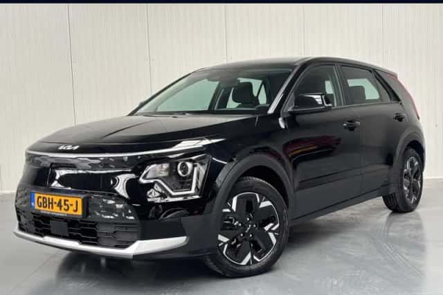 Kia Niro EV (2024) thumbnail 1
