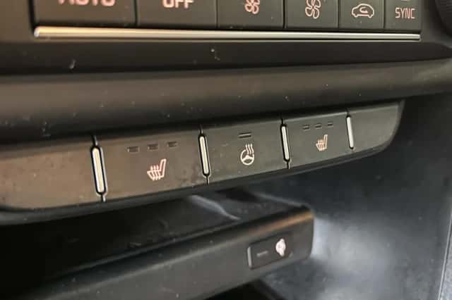 Kia Ceed Sportswagon (2023) thumbnail 22