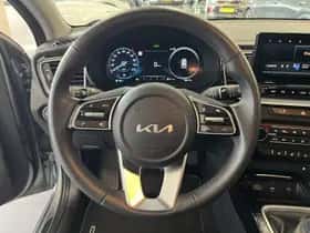 Kia Ceed Sportswagon (2023) thumbnail 7