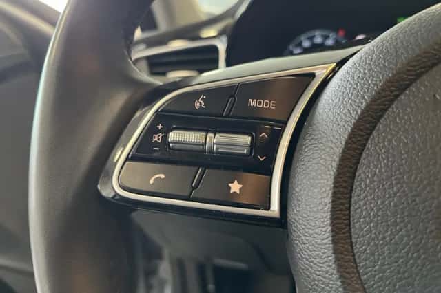 Kia Ceed Sportswagon (2023) thumbnail 8