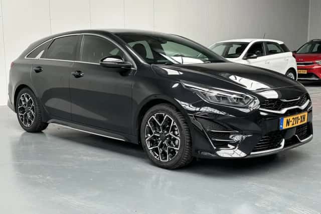 Kia Proceed (2022) thumbnail 26