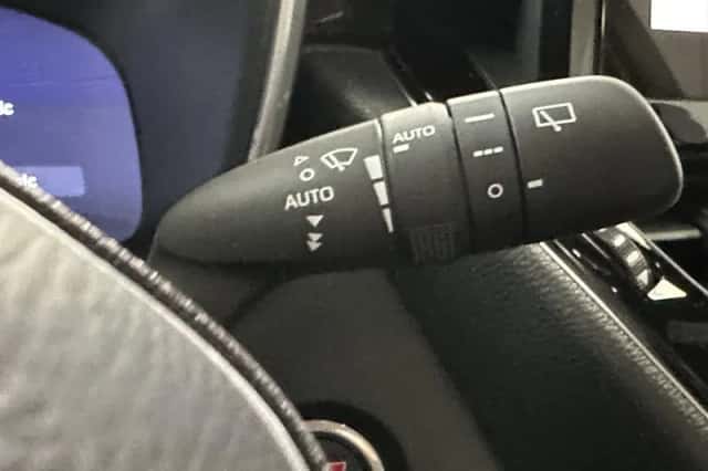 Toyota Corolla (2025) thumbnail 7