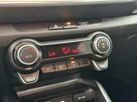 Kia Stonic (2023) thumbnail 17