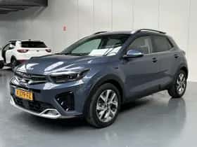 Kia Stonic (2023) thumbnail 23