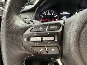 Kia Stonic (2023) thumbnail 7