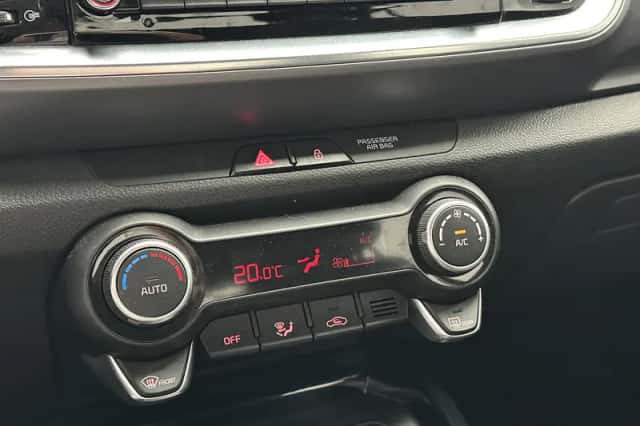 Kia Stonic (2024) thumbnail 14