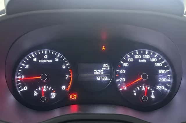 Kia Picanto (2020) thumbnail 5