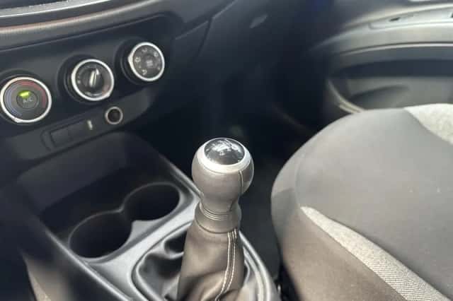 Toyota Aygo (2024) thumbnail 17