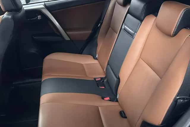 Toyota RAV4 (2018) thumbnail 19