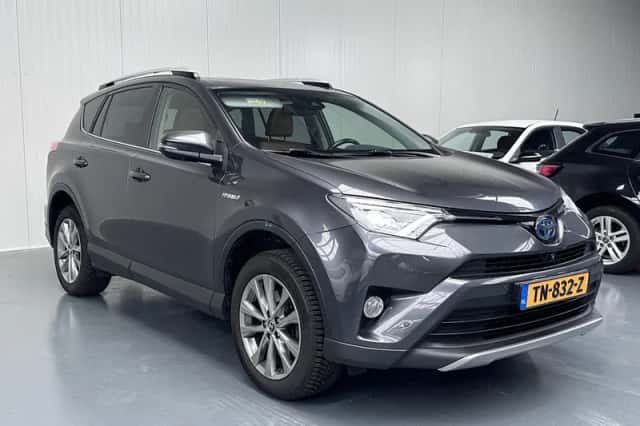 Toyota RAV4 (2018) thumbnail 23