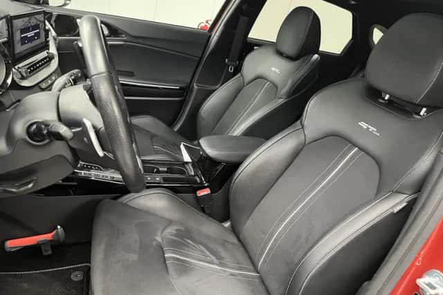 Kia Proceed (2024) thumbnail 4