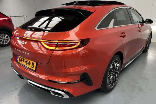 Kia Proceed (2024) thumbnail 32