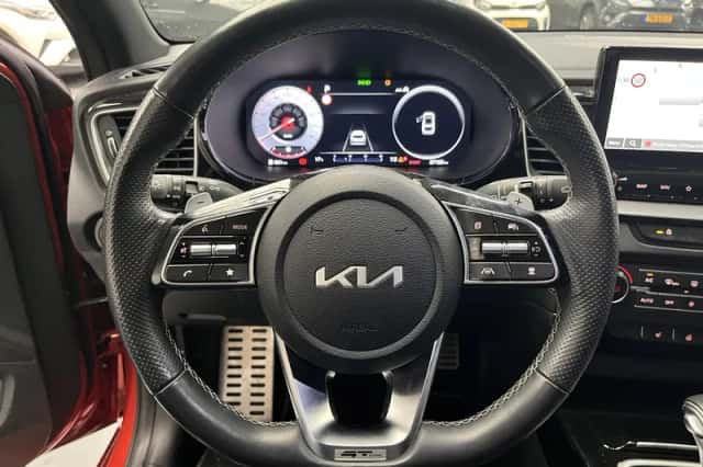Kia Proceed (2024) thumbnail 6
