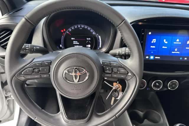 Toyota Aygo (2024) thumbnail 3