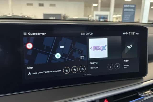 Kia Sorento (2025) thumbnail 16