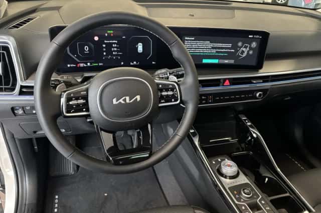 Kia Sorento (2025) thumbnail 8