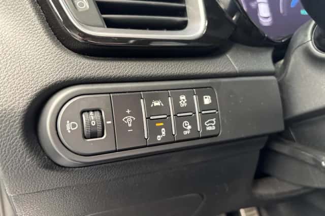 Kia XCeed (2020) thumbnail 8
