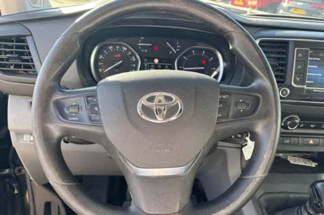 Toyota Proace (2019) thumbnail 7